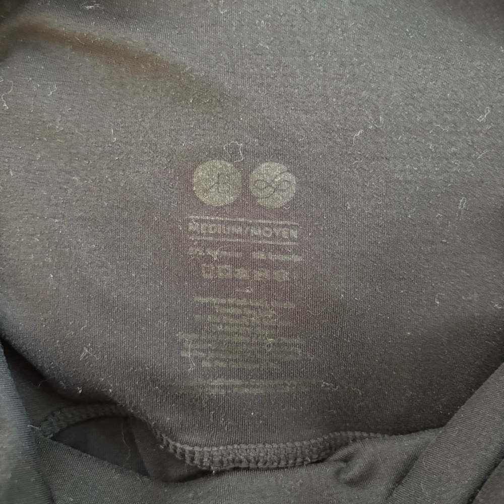 Kindred Bravely Maternity Black Bike Shorts - Picture 2 of 2